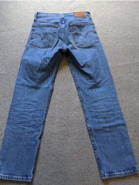 Levi's Classic Straight Leg Light Blue Denim Jeans